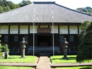 日蓮宗本山　玉澤妙法華寺　本堂